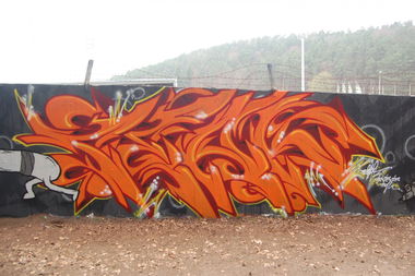 Graffiti Wall in Homburg - Photo by peaks76 - Thieves, Wall, with (2013)