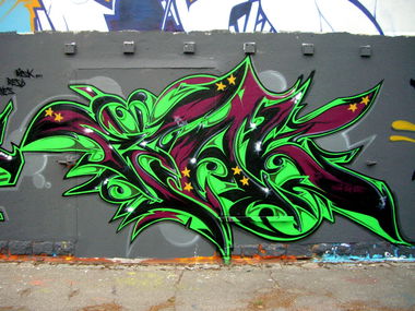 Graffiti Wall in Luxemburg - Photo by peaks76 - peak, dga, tfi (2009)