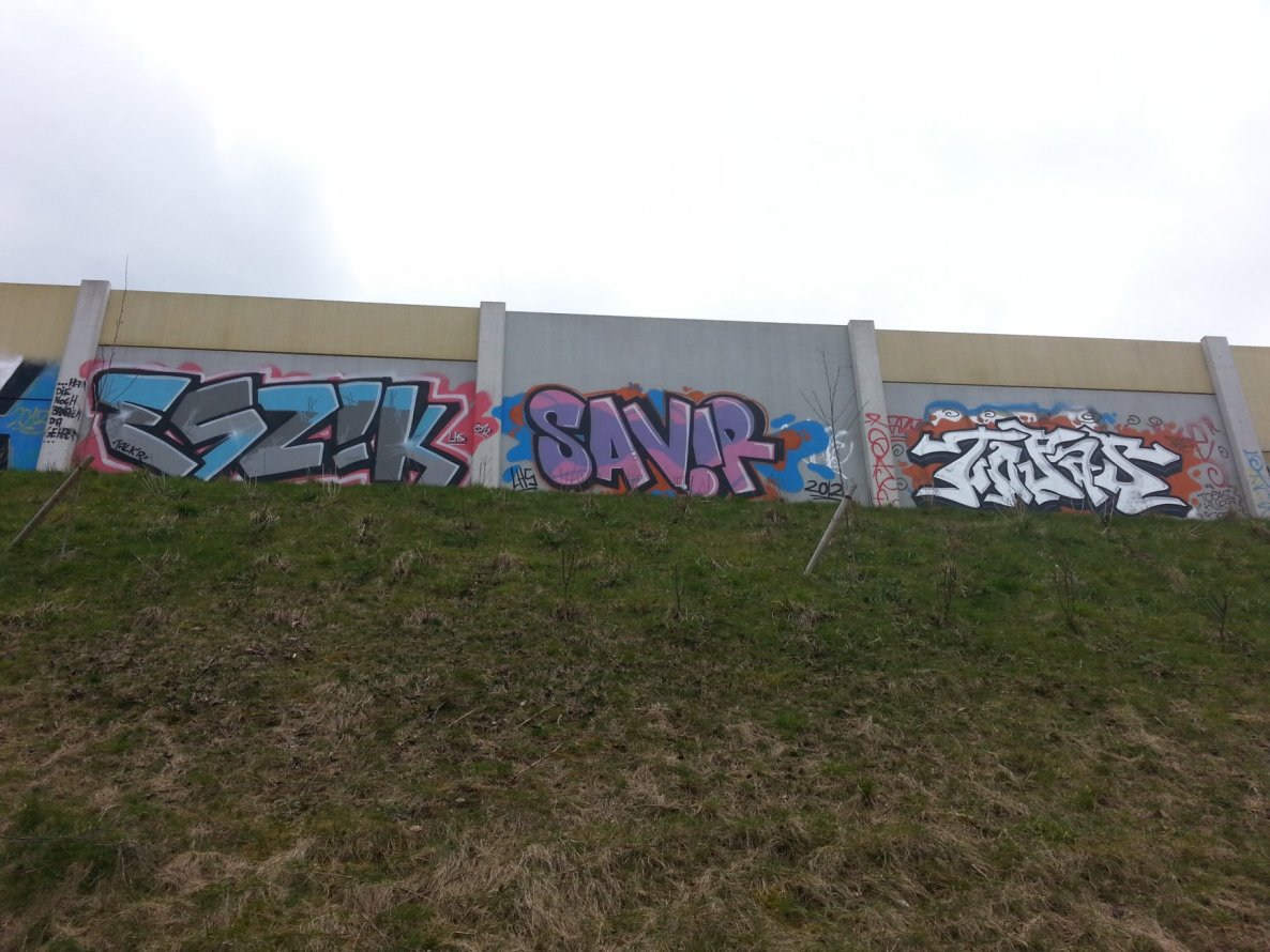 Graffiti Wall - Photo by pepps - eszik, savir