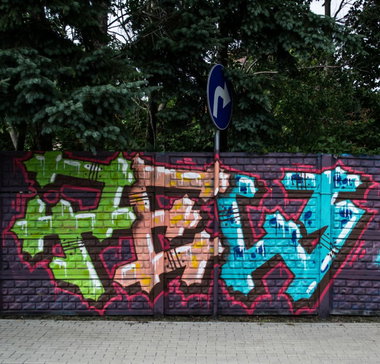 Graffiti Wall - Photo by pew (2013)