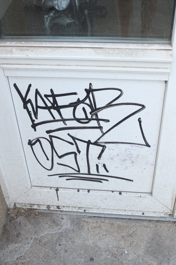 Graffiti Artwork in Leipzig - Photo by pewpew - kafor, ost, leipzig