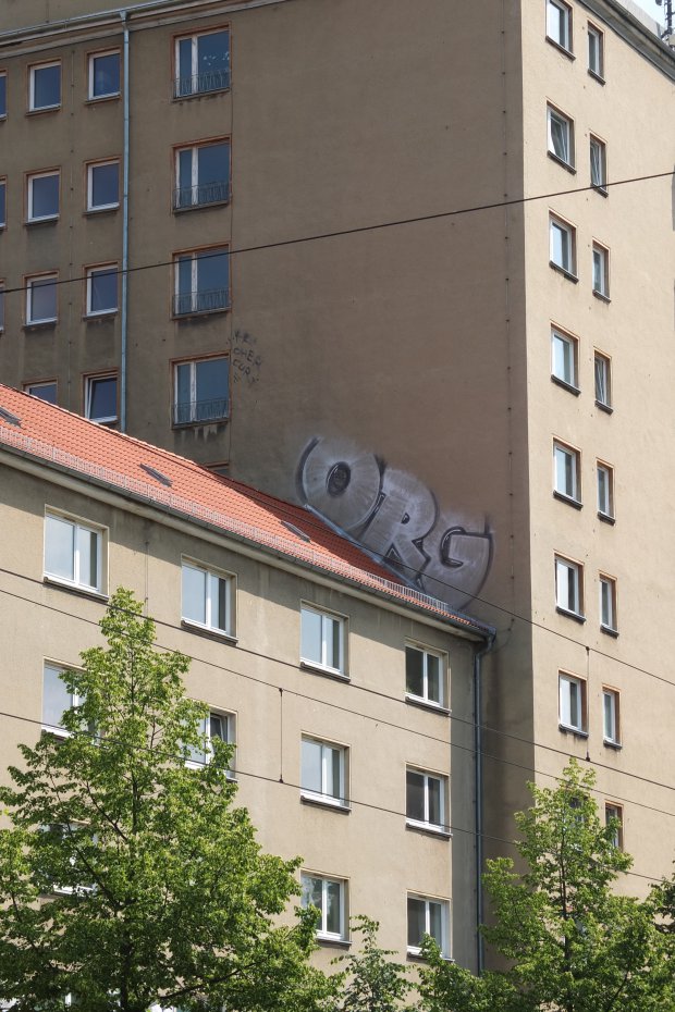 Graffiti Bombing in Leipzig - Photo by pewpew - org, leipzig