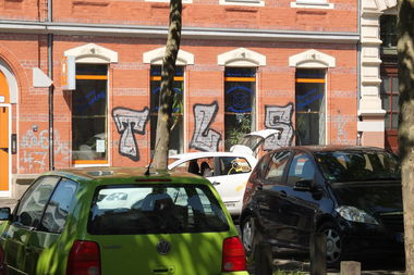 Graffiti Bombing in Leipzig - Photo by pewpew - tls., leipzig