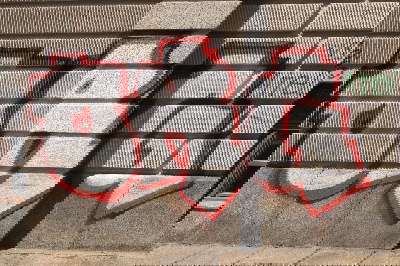 Graffiti Bombing in Leipzig - Photo by pewpew - org, leipzig