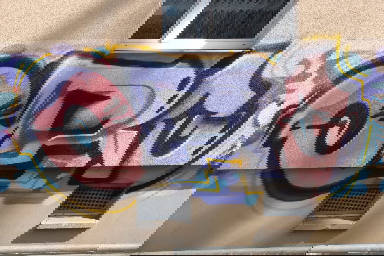 Graffiti Bombing in Leipzig - Photo by pewpew - org, leipzig