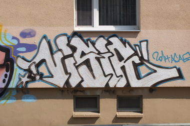 Graffiti Bombing in Leipzig - Photo by pewpew - visir, acab, leipzig (2014)