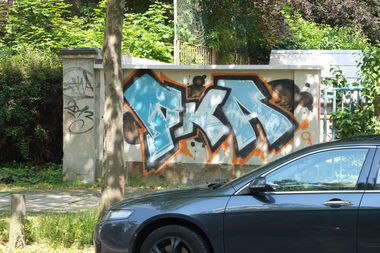 Graffiti Bombing in Leipzig - Photo by pewpew - pka, leipzig