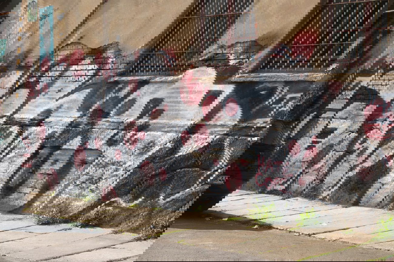 Graffiti Bombing in Leipzig - Photo by pewpew - giro, leipzig