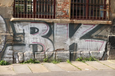 Graffiti Bombing in Leipzig - Photo by pewpew - bk., leipzig