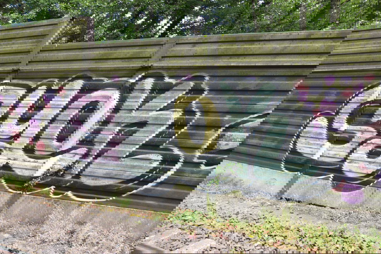 Graffiti Bombing in Hannover - Photo by pewpew - sioc, syok, hannover