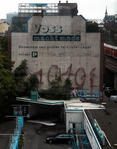 Graffiti Bombing - Photo by pilotpirx - hamburg, germany, urban