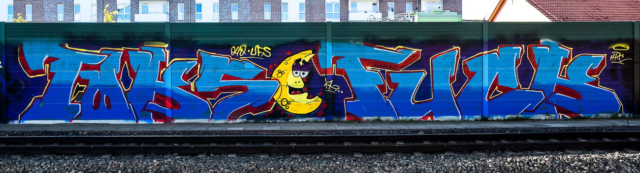 Graffiti Wall - Photo by pilotpirx - hamburg, germany, urban