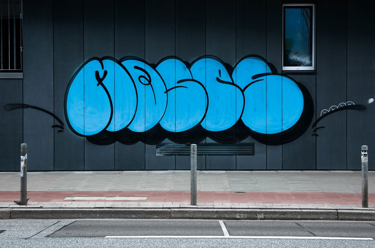 Graffiti Bombing - Photo by pilotpirx - hamburg, germany, urban (2018)