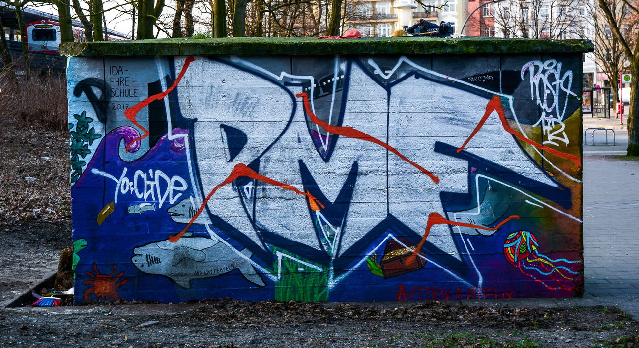 Graffiti Bombing - Photo by pilotpirx - hamburg, germany, urban (2017)
