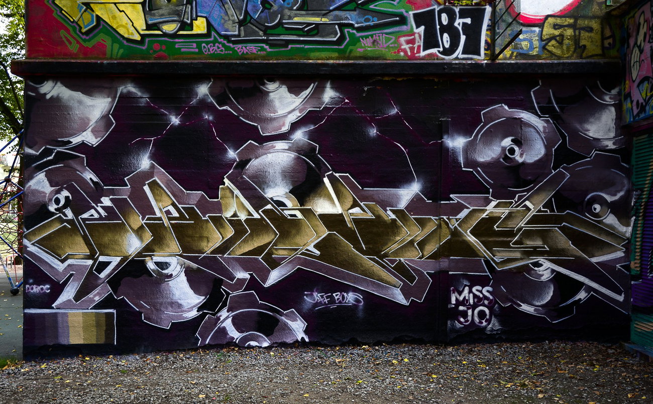 Graffiti Wall - Photo by pilotpirx - hamburg, germany, urban