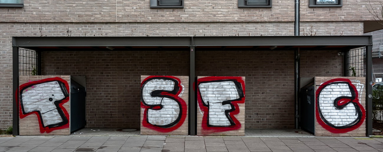 Graffiti Wall - Photo by pilotpirx - hamburg, germany, urban