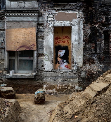 Graffiti Street Art - Photo by pilotpirx - stencil, schablone, hamburg