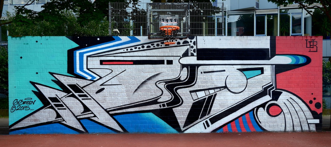 Graffiti Wall - Photo by pilotpirx - goldengreen, gg, golden