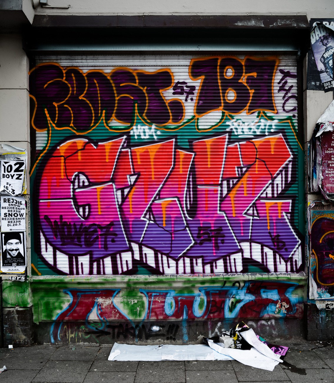 Graffiti Wall - Photo by pilotpirx - hamburg, germany, urban