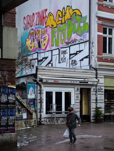 Graffiti Wall - Photo by pilotpirx - gzuz, hamburg, germany