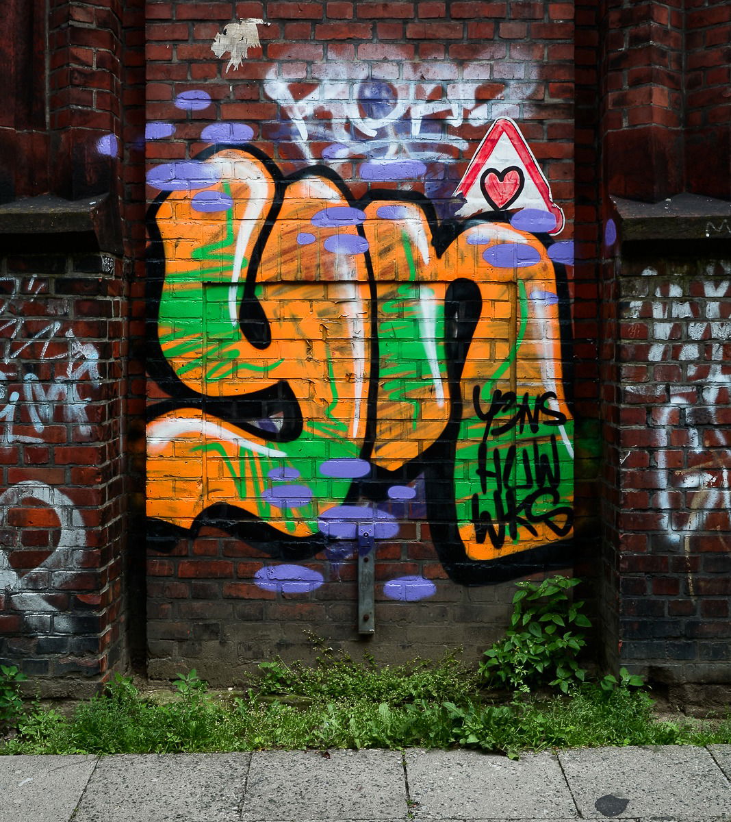 Graffiti Bombing - Photo by pilotpirx - hamburg, germany, urban (2017)