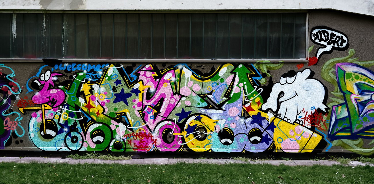 Graffiti Wall - Photo by pilotpirx - otto, ottifant, hamburg
