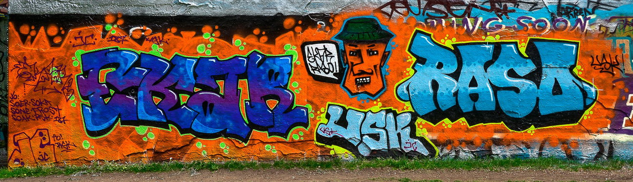 Graffiti Wall - Photo by pilotpirx - hamburg, germany, urban