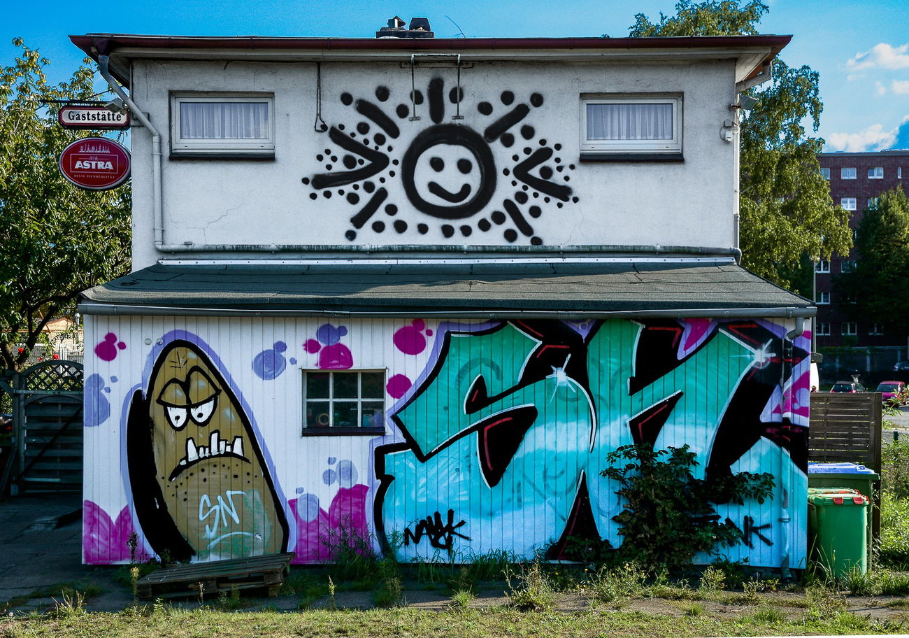Graffiti Bombing - Photo by pilotpirx - hamburg, germany, urban