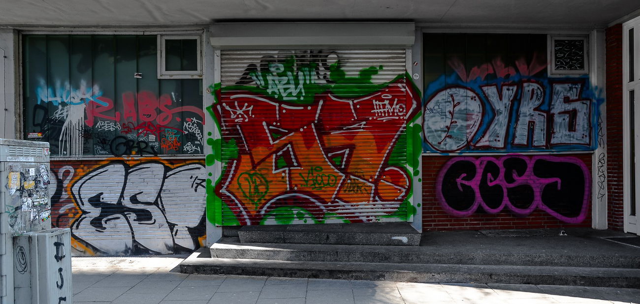 Graffiti Bombing - Photo by pilotpirx - hamburg, germany, urban