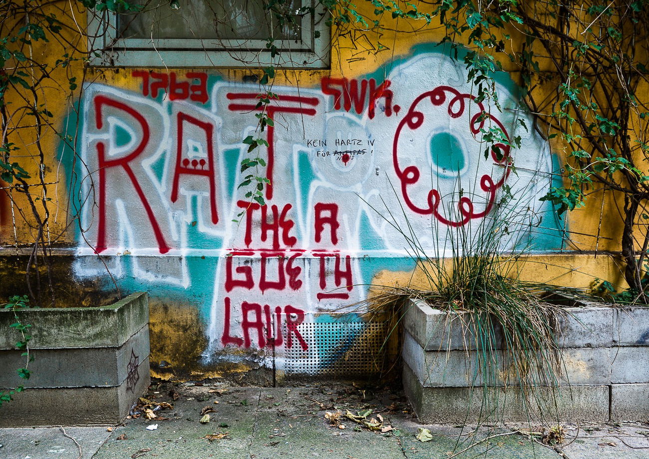 Graffiti Bombing - Photo by pilotpirx - hamburg, germany, urban