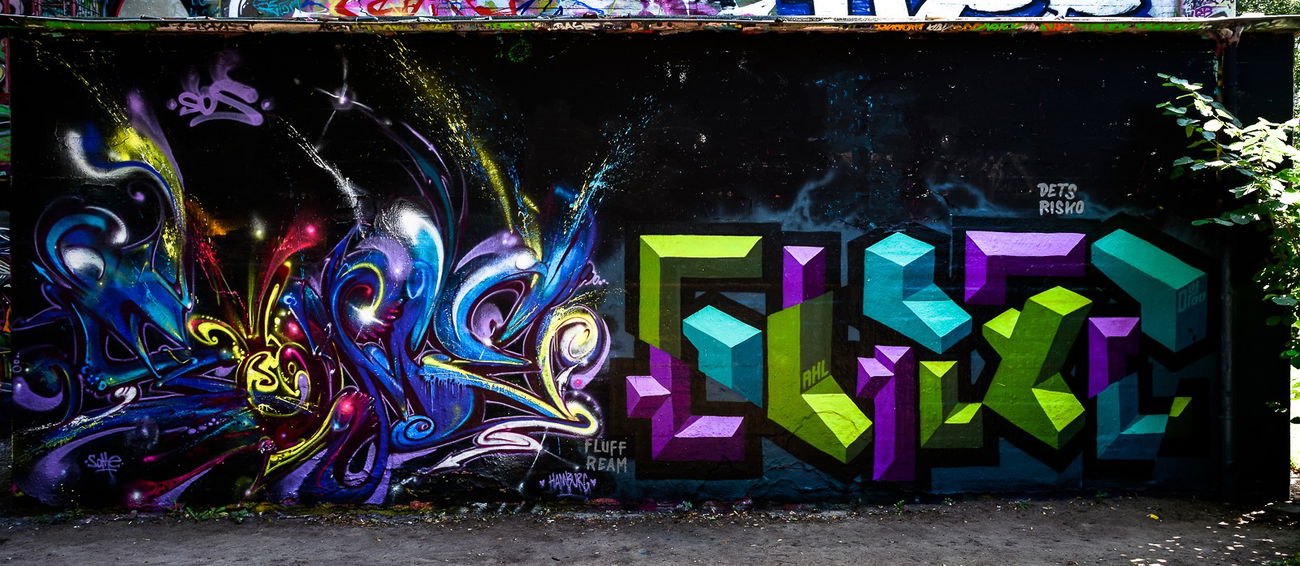 Graffiti Wall - Photo by pilotpirx - hamburg, germany, urban