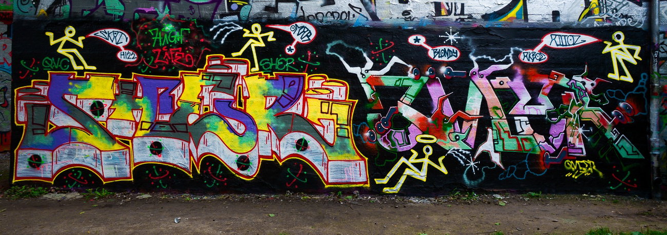 Graffiti Wall - Photo by pilotpirx - hamburg, germany, urban