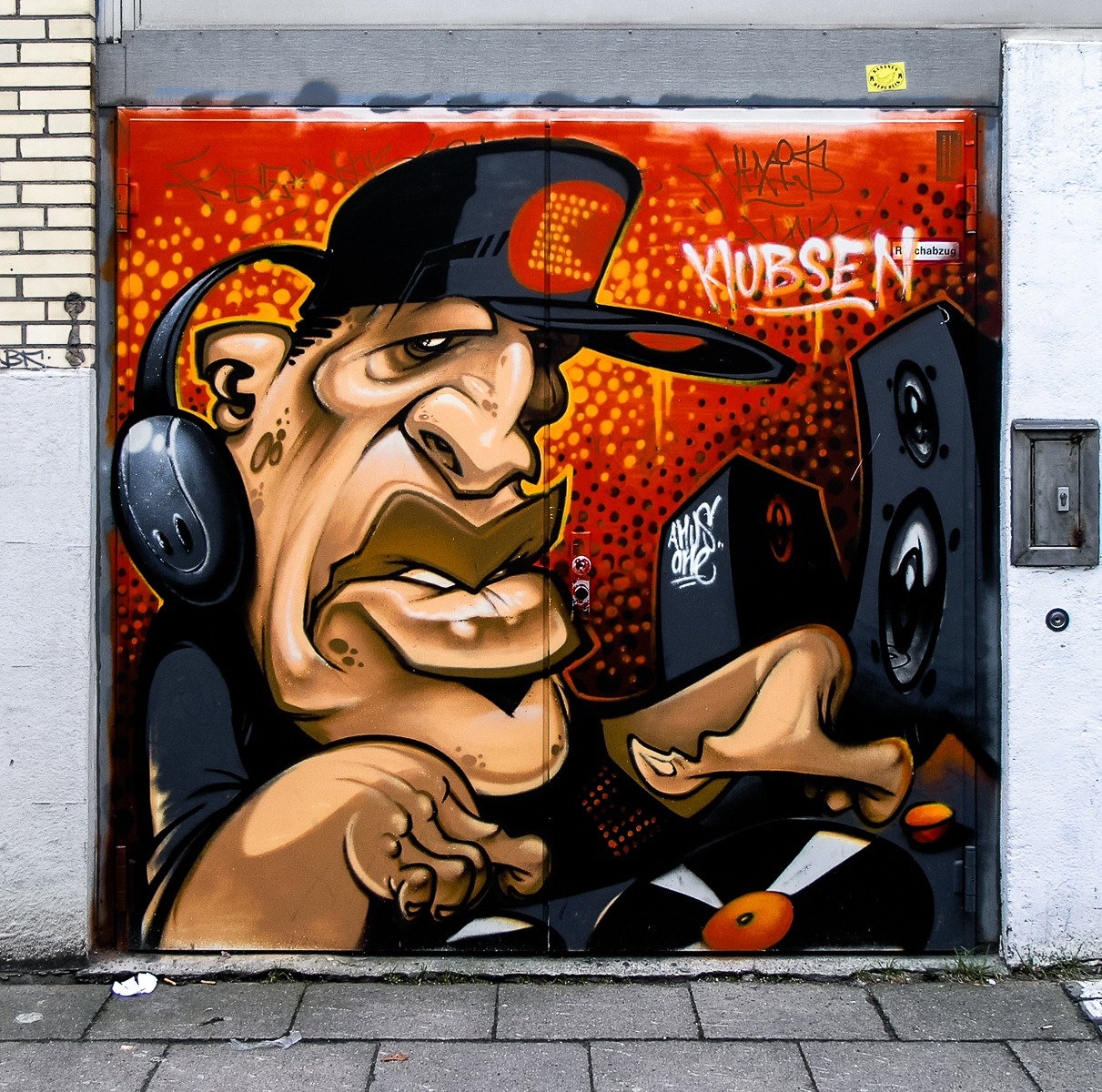 Graffiti Wall - Photo by pilotpirx - paco, lossanchez, pacosanchez