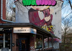 Graffiti Bombing - Photo by pilotpirx - hamburg, germany, urban