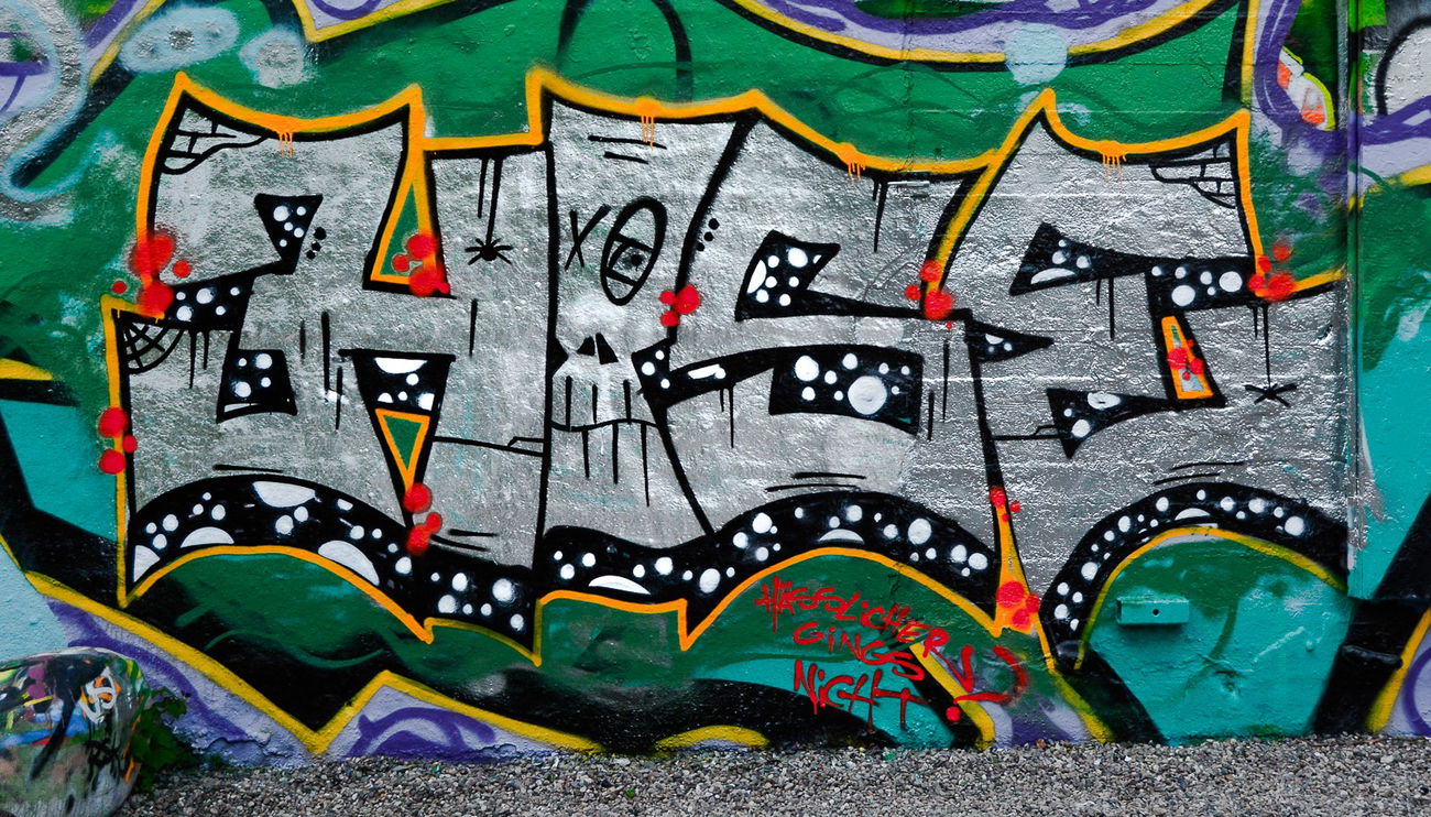 Graffiti Bombing - Photo by pilotpirx - hamburg, germany, urban