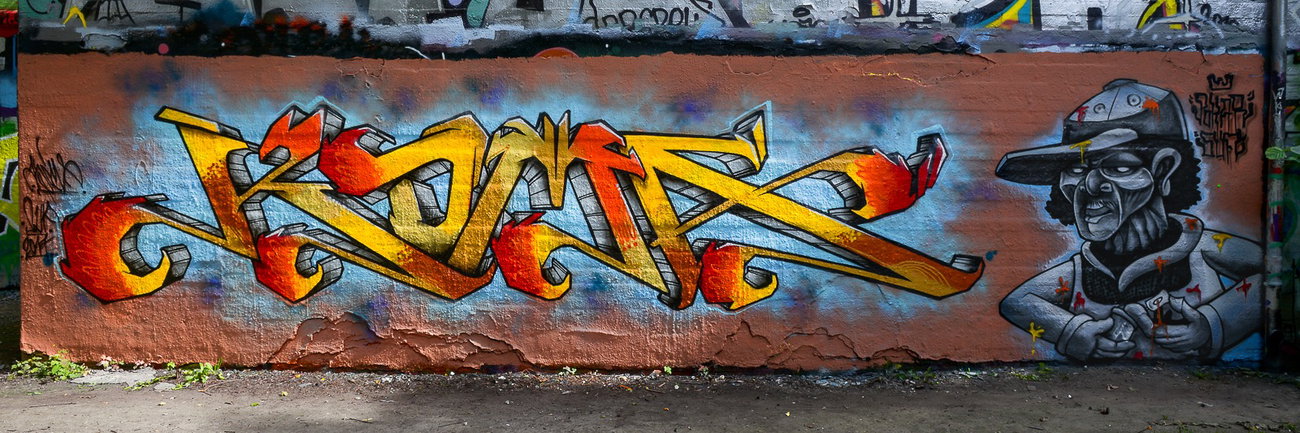 Graffiti Wall - Photo by pilotpirx - hamburg, germany, urban