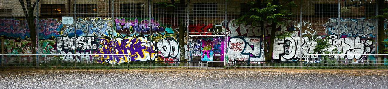 Graffiti Wall - Photo by pilotpirx - hamburg, germany, urban