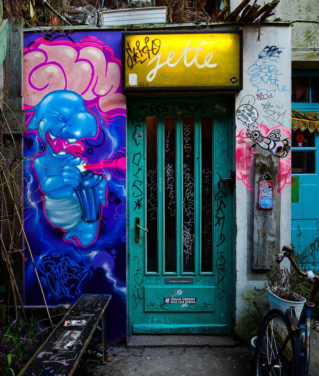 Graffiti Street Art - Photo by pilotpirx - hamburg, germany, urban