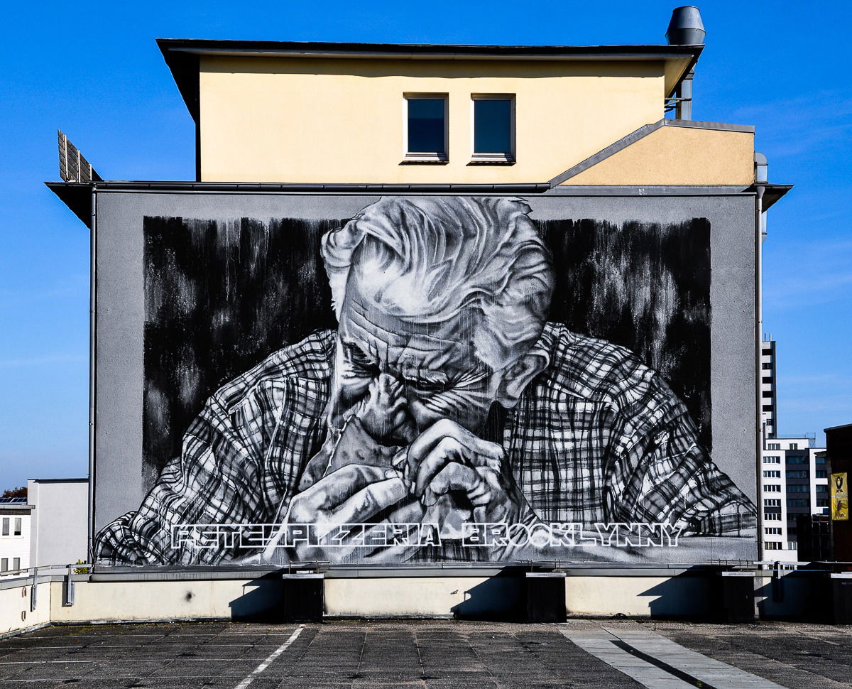 Graffiti Street Art - Photo by pilotpirx - ecb, altona, hamburg