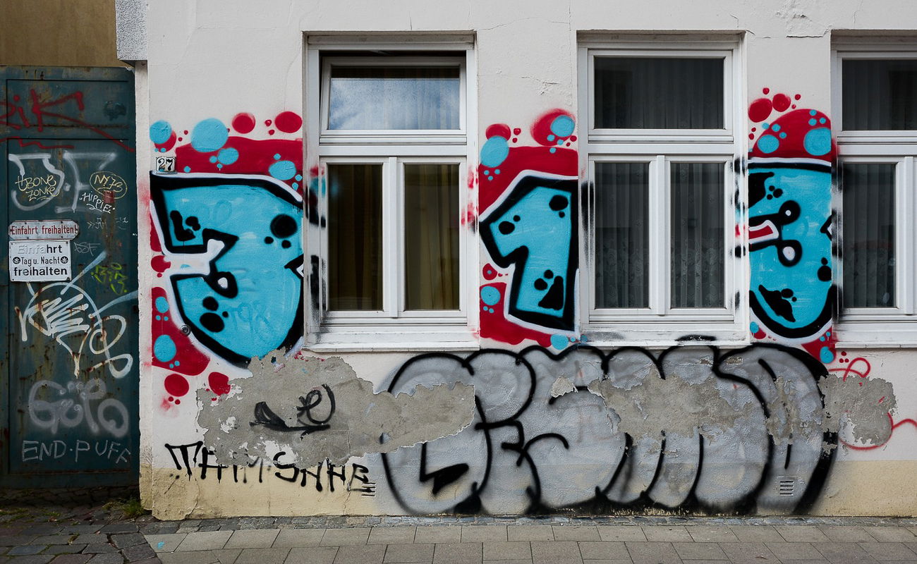 Graffiti Bombing - Photo by pilotpirx - hamburg, germany, urban