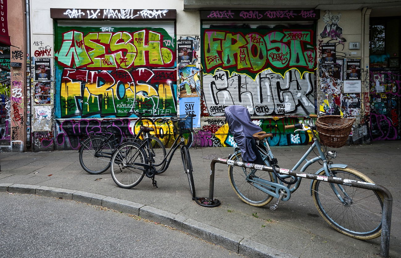Graffiti Bombing - Photo by pilotpirx - hamburg, germany, urban