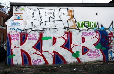 Graffiti Bombing - Photo by pilotpirx - hamburg, germany, urban