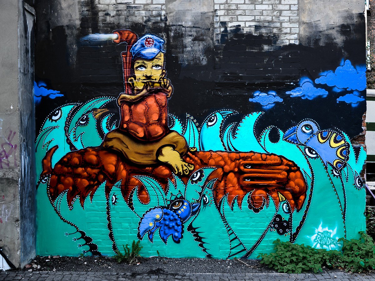 Graffiti Wall - Photo by pilotpirx - zonenkinder, artcollective, zonies