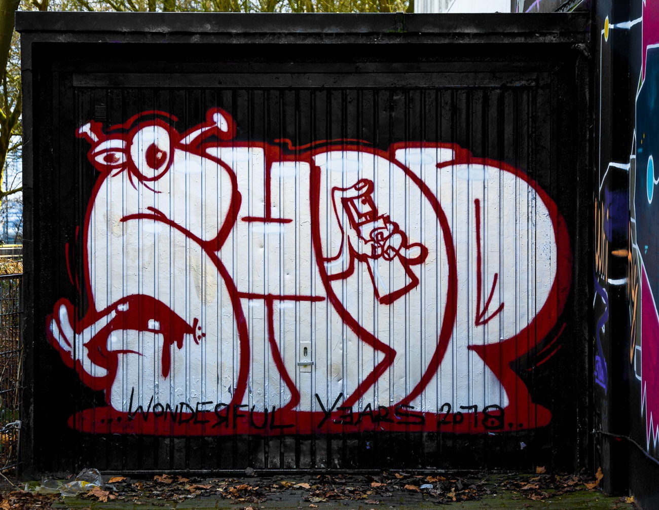 Graffiti Bombing - Photo by pilotpirx - hamburg, germany, urban