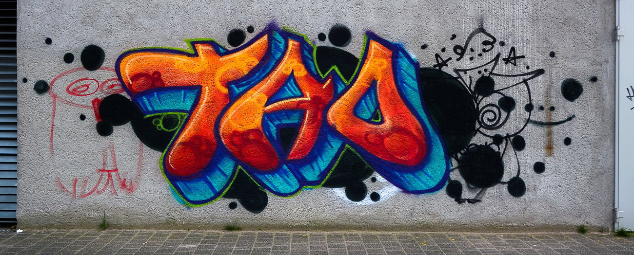 Graffiti Wall - Photo by pilotpirx - tao, hamburg, germany