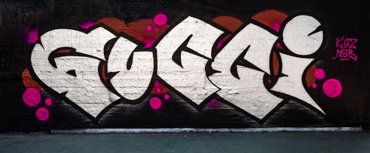 Graffiti Wall - Photo by pilotpirx - hamburg, germany, urban