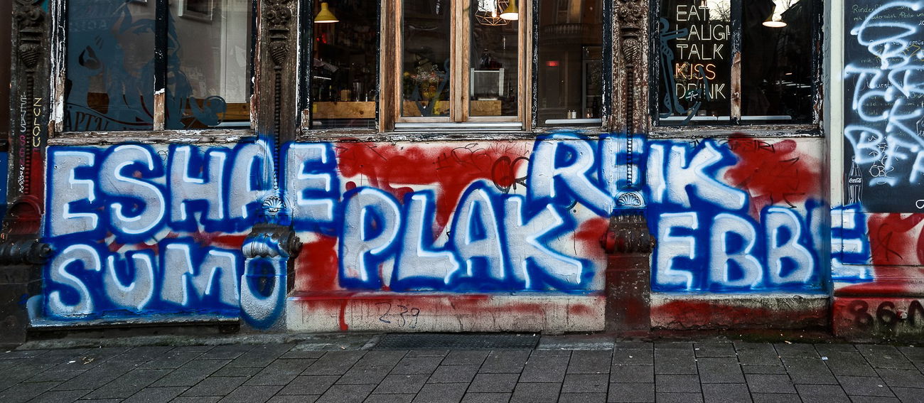 Graffiti Bombing - Photo by pilotpirx - hamburg, germany, urban