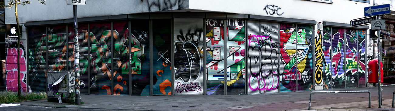 Graffiti Wall - Photo by pilotpirx - hamburg, germany, urban