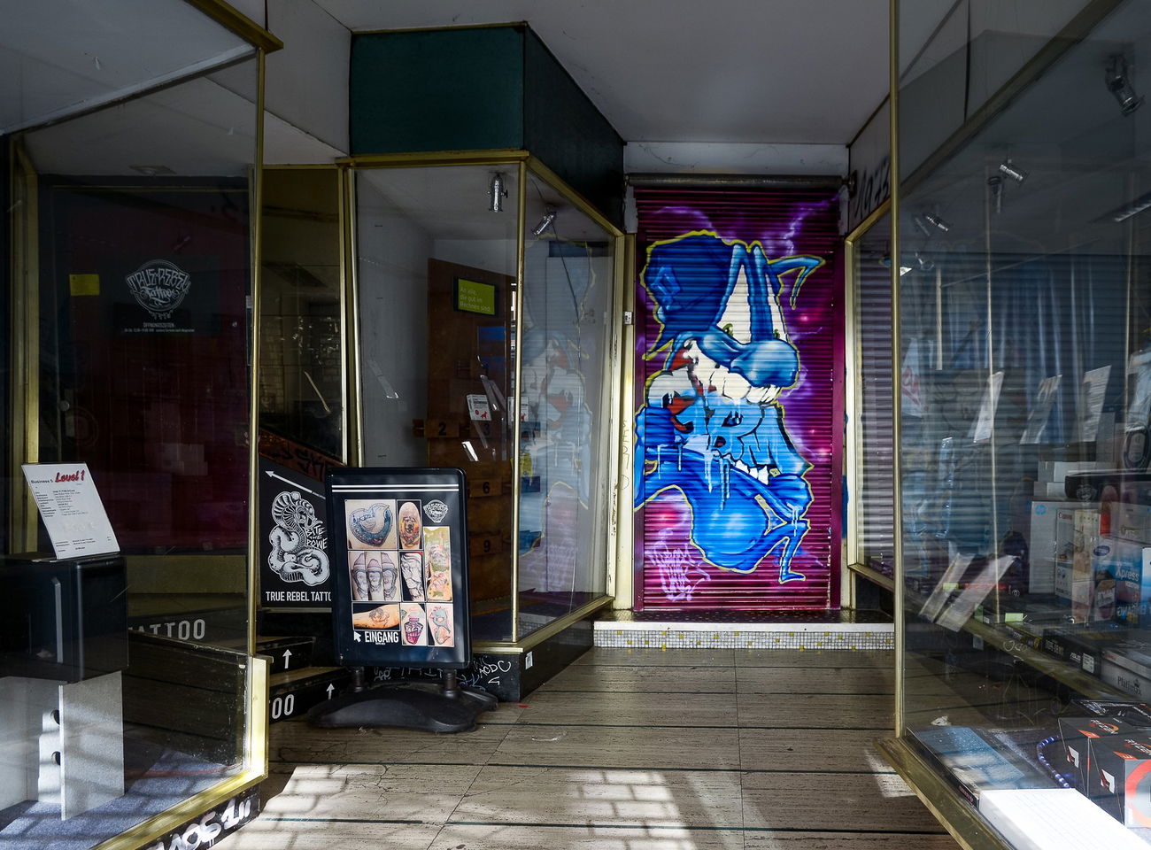 Graffiti Street Art - Photo by pilotpirx - hamburg, germany, urban