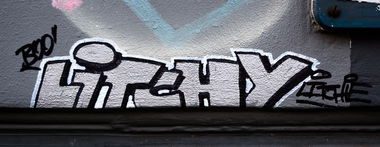 Graffiti Artwork - Photo by pilotpirx - marker, metal, metallic (2017)